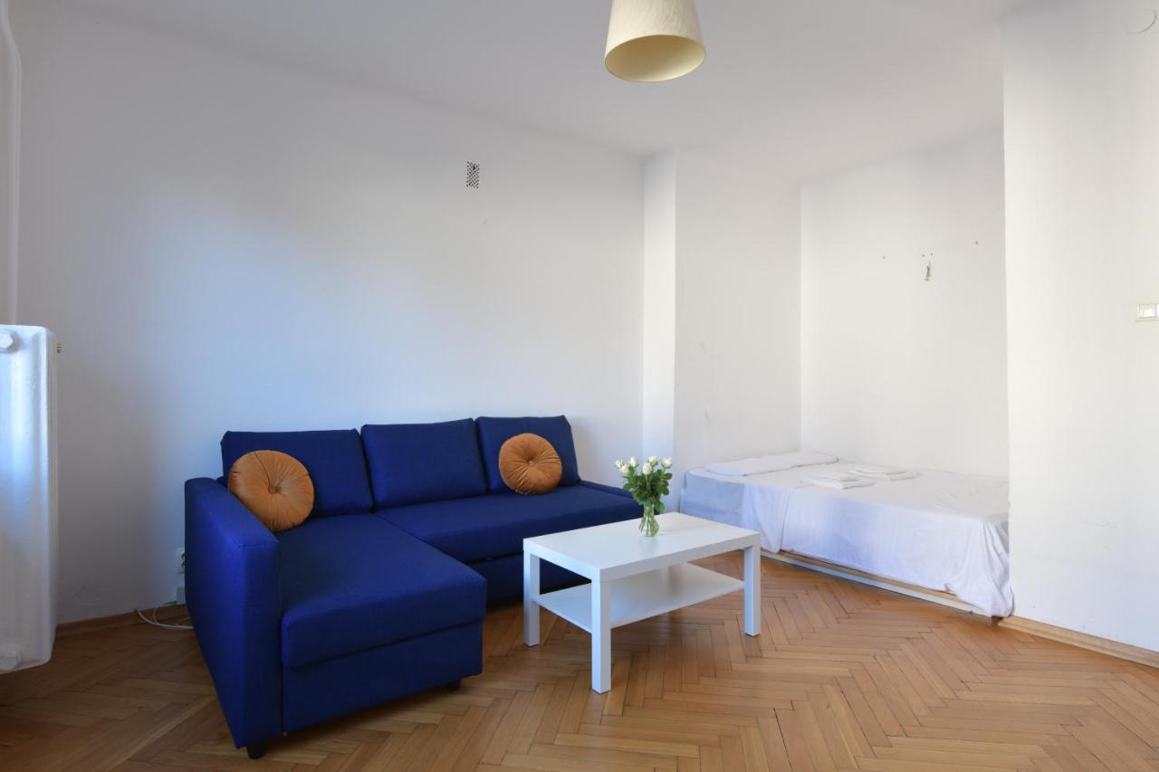 Apartament Wilcza 3 - Dla 4 Osob - 260m Do Ambasady - Duzy Balkon Od Strony Dziedzinca - Wifi - Good *